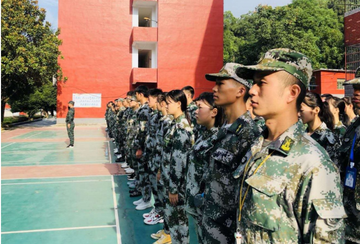 学校资讯