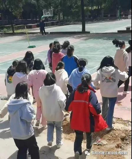 学校资讯