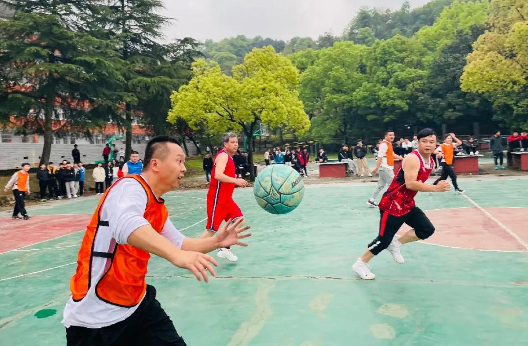 学校资讯