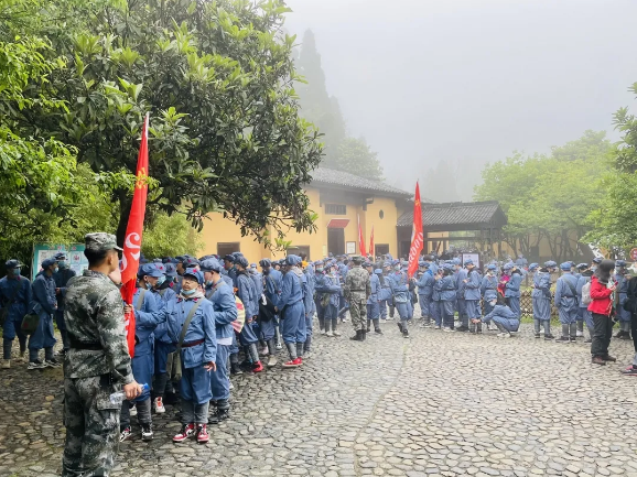 学校资讯